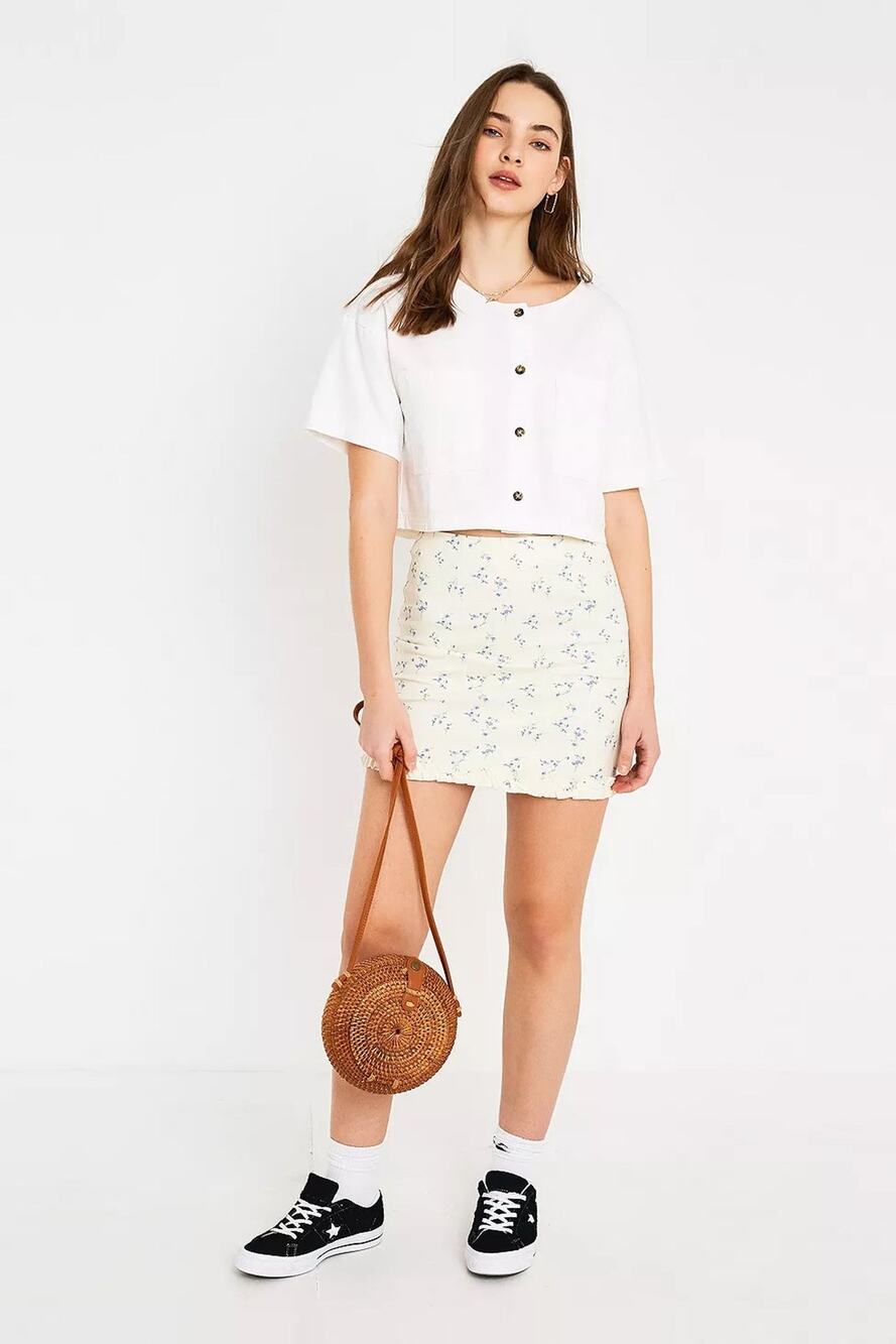 UO Ashton Floral Ruffle Mini Skirt Size S-P